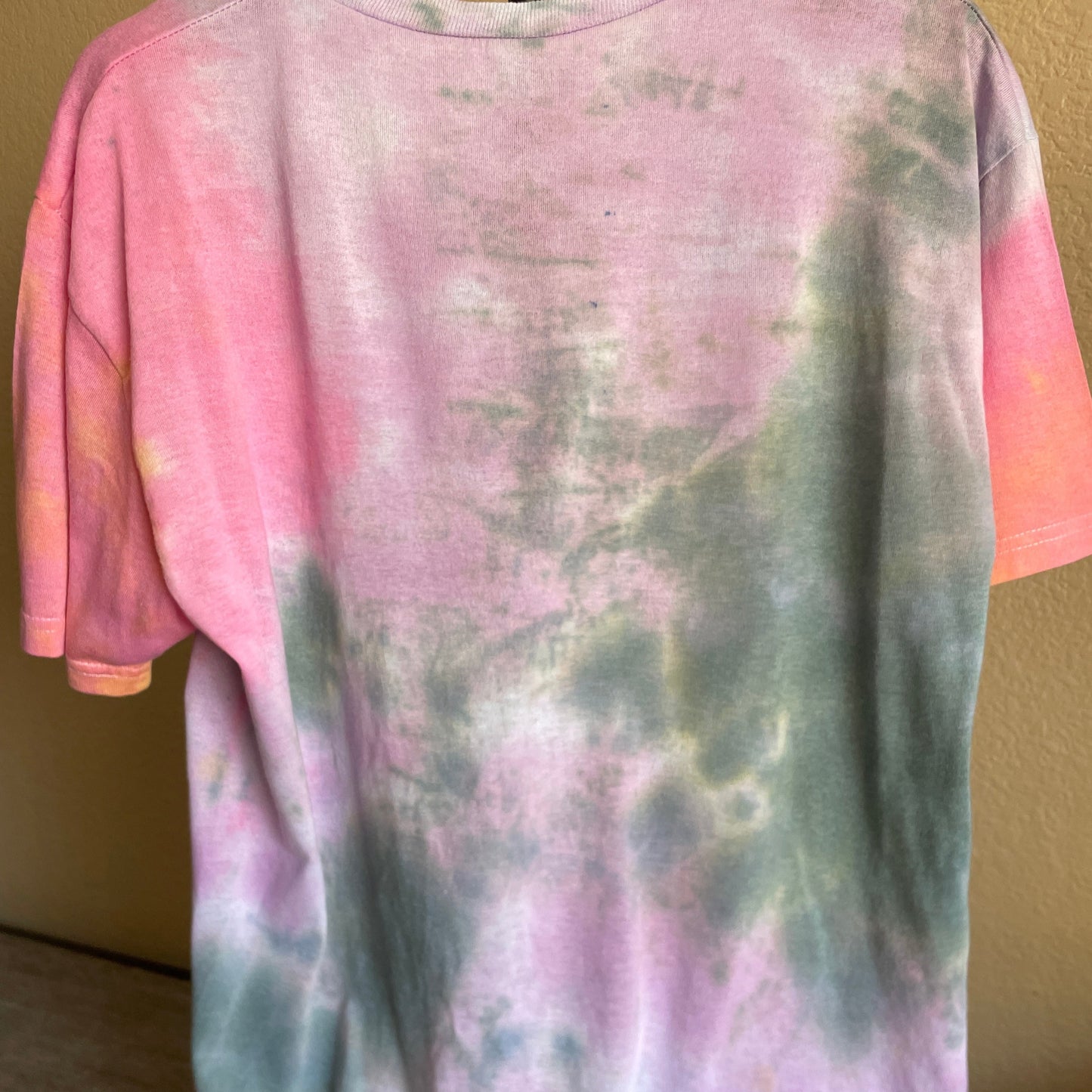 pink aurora shirt front 